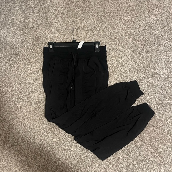 Lululemon Black Dance Studio Mid-Rise Jogger Full Length - Picture 5 of 12